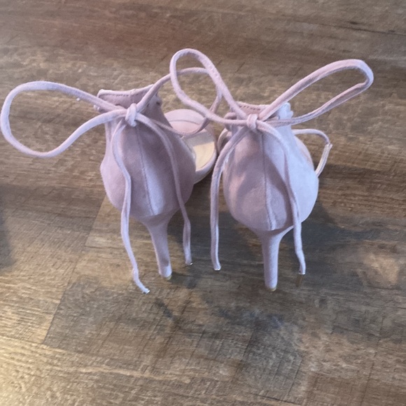 Lulus Aimee heels - Picture 2 of 4